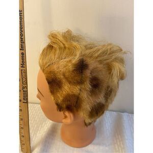 Miss‎ Barbara mannequin head blond